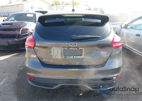2016 Ford Focus St from USA, damaged, VIN 1FADP3L92GL239671